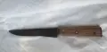 Стар кован нож с орехови чирени , снимка 1