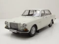 Volvo 164 1970 - мащаб 1:18 на Triple9 моделът е нов в кутия, снимка 1