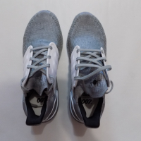 нови маратонки adidas ultraboost 007 bond оригинални мъжки 42 26.5 см, снимка 6 - Спортни обувки - 44590185