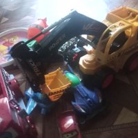 Цял лот от играчки , снимка 2 - Коли, камиони, мотори, писти - 37738221