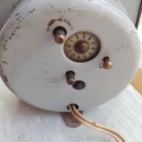 Стар шотландски електрически часовник, снимка 4 - Антикварни и старинни предмети - 38126825