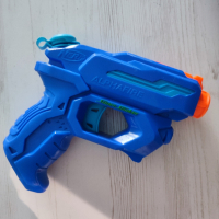 Nerf три водни пистолета , снимка 3 - Надуваеми играчки - 44921999