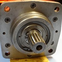 Хидромотор F. HABERKORN V.T.P. AMF75LY hydraulic motor(Linde MF75), снимка 8 - Резервни части за машини - 42364845