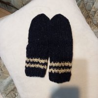Ръчно плетени детски чорапи от вълна, ходило 14 см., снимка 2 - Чорапи - 39857349