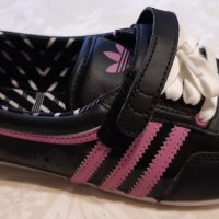 Adidas спортни обувки, снимка 3 - Маратонки - 39875626