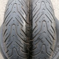 110/70-13 Pirelli, снимка 1 - Гуми и джанти - 44478143