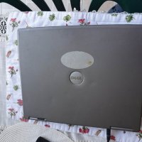 Продавам лаптоп Dell D600- на части