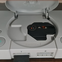 Playstation 1, снимка 4 - PlayStation конзоли - 44581903