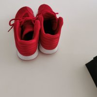 Маратонки Adidas 36ти номер, снимка 5 - Детски маратонки - 30444979