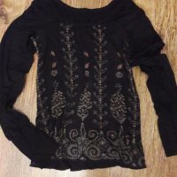 Страхотна блуза с/м, снимка 1 - Блузи с дълъг ръкав и пуловери - 34494929