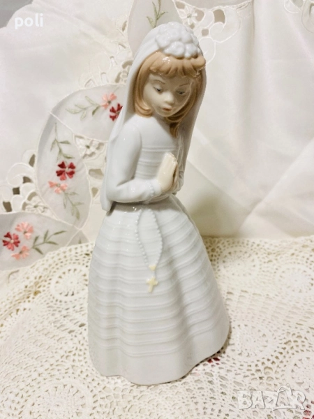 порцеланова статуетка Nao, снимка 1