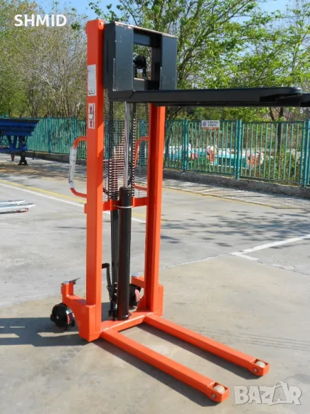 Ръчен стакер 1 тон , снимка 1