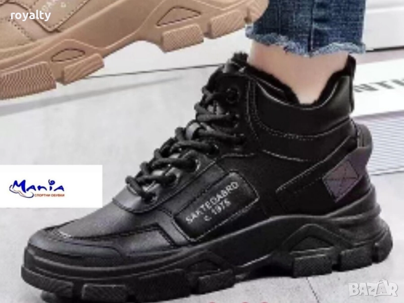 Дамски спортни боти в черно, снимка 1