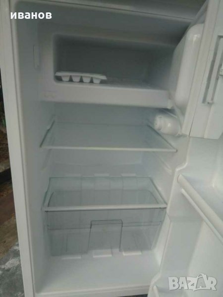 Продавам хладилник, снимка 1