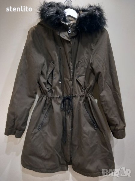 Дамска парка PULL&BEAR размер М, снимка 1