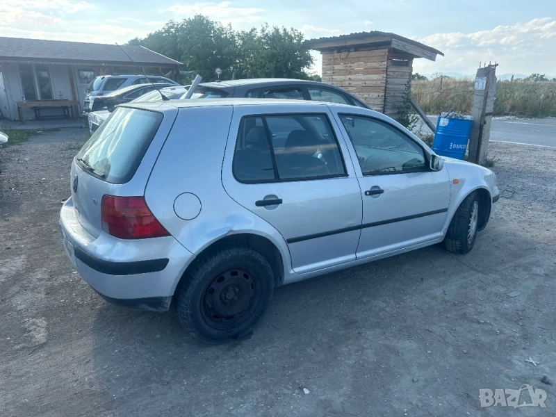 Vw golf 4 1.6 101 на части, снимка 1