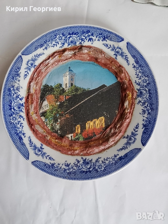 Красива релефна чиния за стена, снимка 1