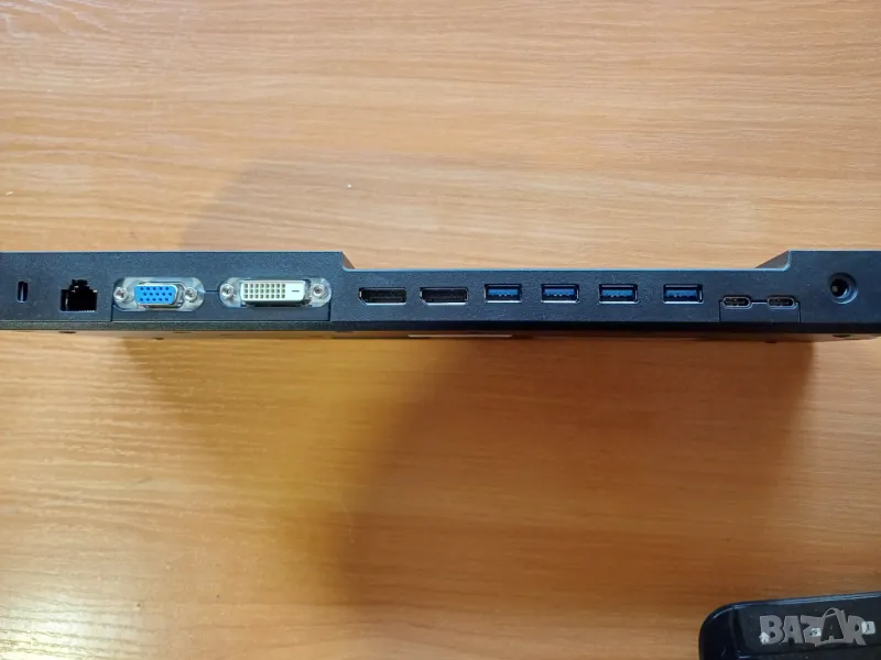 Докинг станция Fujitsu Lifebook NPR46 Port Replicator, снимка 1