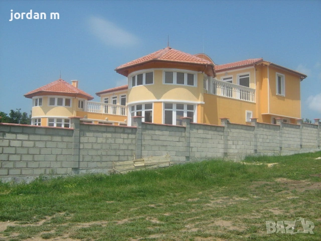 Варна под наем къща, снимка 1