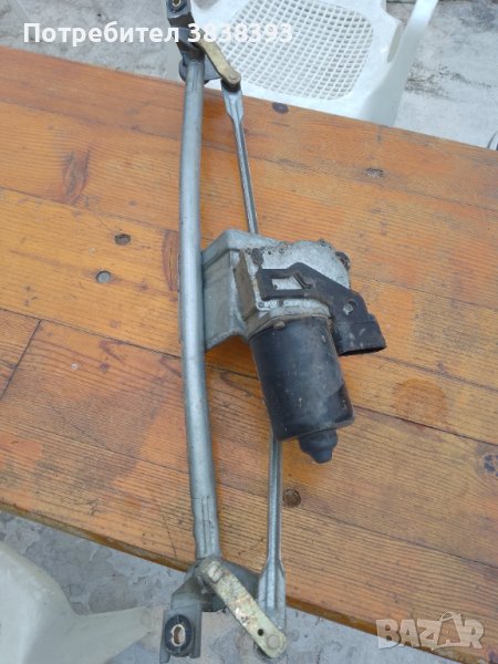 Моторче за чистачки с механизъм и рамена на чистачки и чистачки за Опел астра f kombi 1996г 1.7 tds, снимка 1