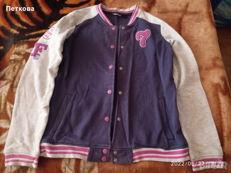 Спортен суитчер , снимка 1