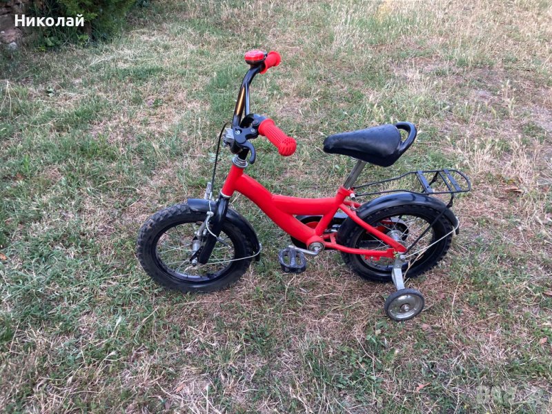 Детско колело + помощни колела , червен велосипед за момче с помощни колелета стойка за багажник, снимка 1
