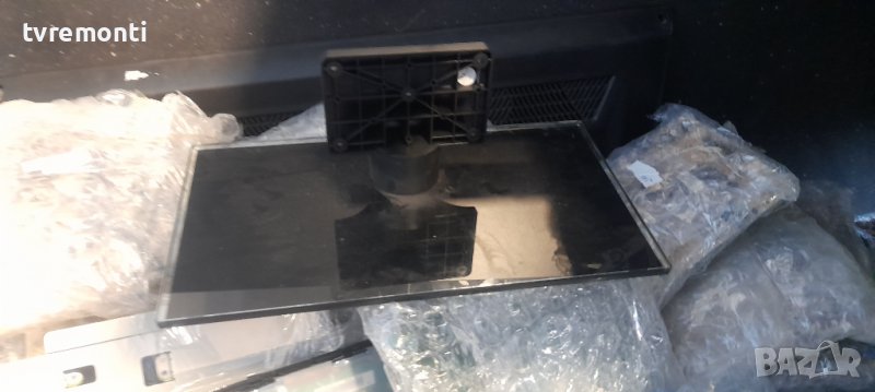 оригинална стойка от телевизор BLAUPUNKT модел 42/139X-GB-5B-F3HBQKU-EU, снимка 1