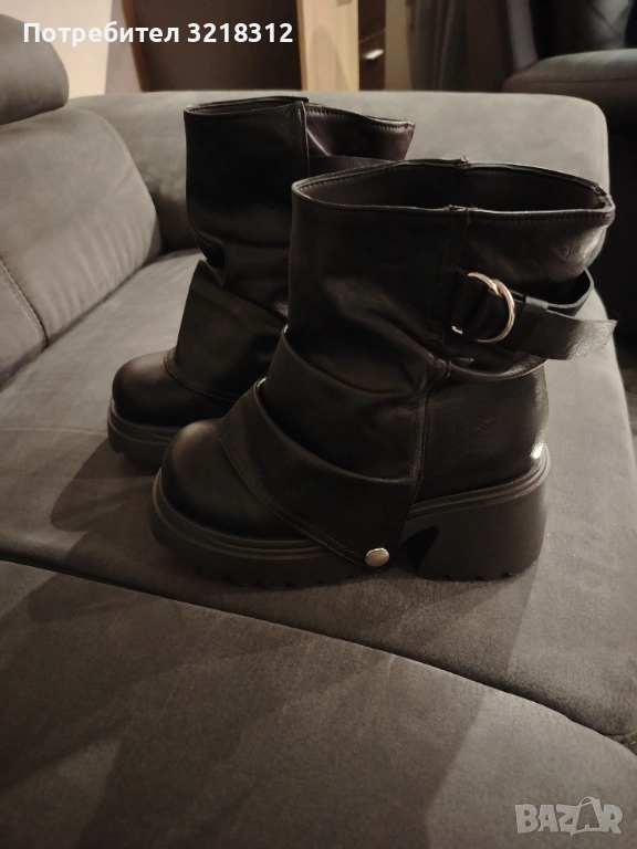 Боти, снимка 1