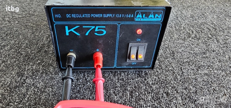 Продавам линейно захранване 13,8V 6-8A, снимка 1