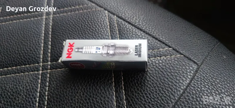 Свещ NGK Iridium за мотор, снимка 1