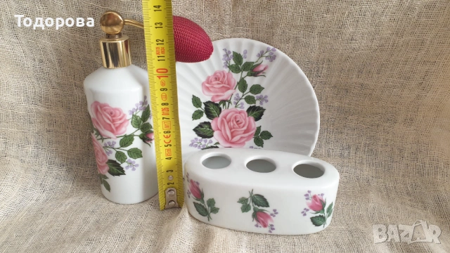 Порцеланов комплект от три части., снимка 3 - Антикварни и старинни предмети - 54091576