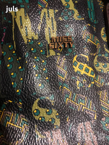 MISS SIXTY дамска чанта, снимка 2 - Чанти - 36561032