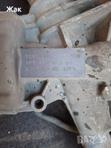 мотор за рейка на голф 5, снимка 3 - Части - 53896991