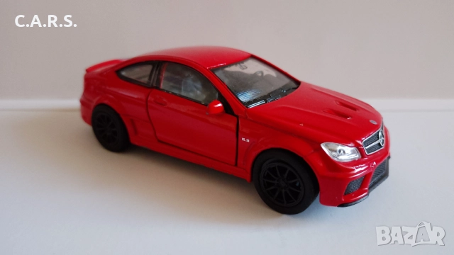 Mercedes-Benz C63 AMG Coupe Welly - Мащаб 1:34-39, снимка 13 - Колекции - 51270378