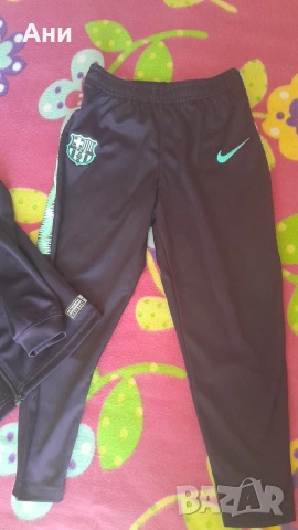 Оригинален детски екип Найк, снимка 4 - Детски комплекти - 54131719