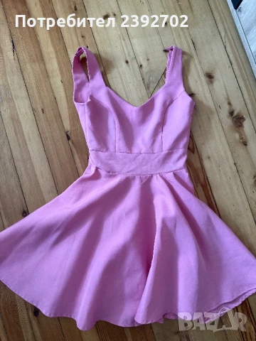 Къса розова рокля, снимка 1