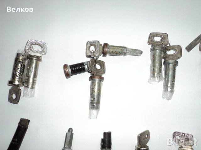 Части за ВАЗ и Москвич, снимка 2 - Части - 40602885