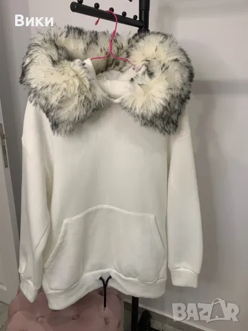 Горнище с пухена яка, снимка 12 - Блузи с дълъг ръкав и пуловери - 48764925