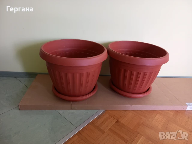 Пластмасова саксия с диаметър Ф45- 2бр