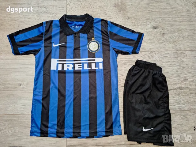 Детски екип на Роналдо Феномена Интер ретро модел!!!, снимка 2 - Футбол - 49125537