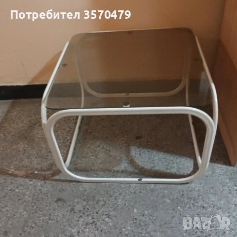 стъклена маса