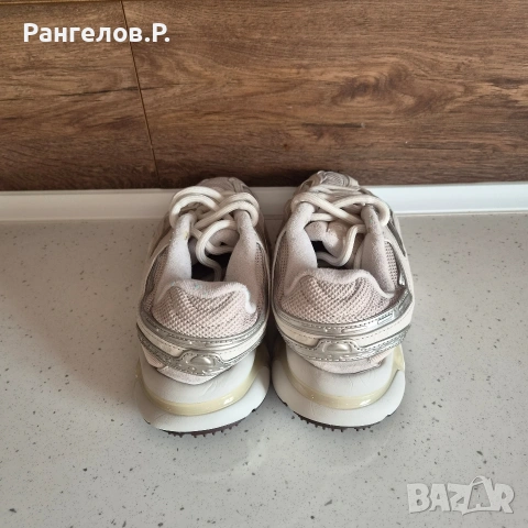 Оригинални Дамски Маратонки Lacoste - Номер 37.5 - Като нови, снимка 5 - Маратонки - 53994884