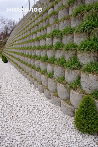 Терасиране на парцел, снимка 3 - Саксии и кашпи - 54032313