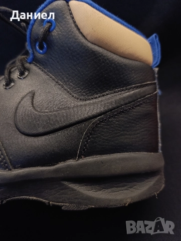 Дамски сникърси Nike, снимка 5 - Маратонки - 52023035