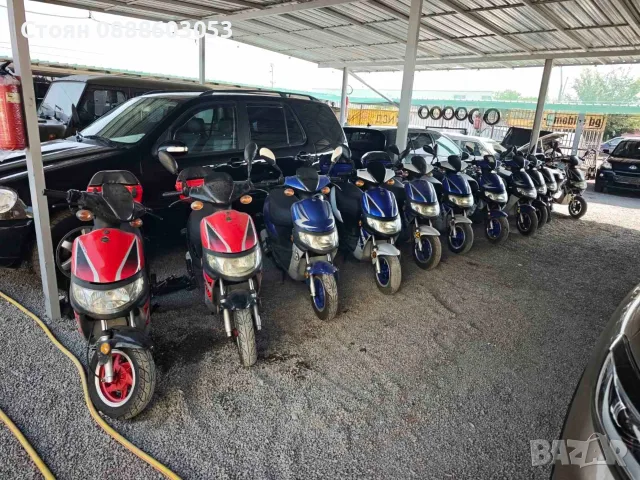 Скутер 50cc. Keeway Hurricane 