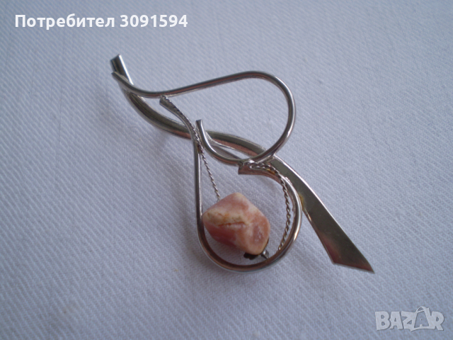 Ръчно изработена брошка с кехлибар, снимка 3 - Антикварни и старинни предмети - 36525533