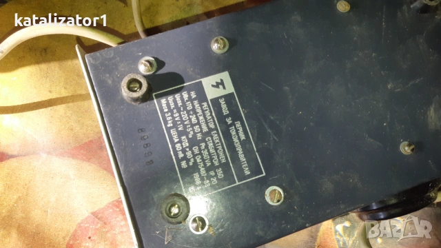 Стари модели уреди,радиа и др, снимка 11 - Антикварни и старинни предмети - 53274475