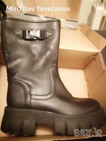 Дамски боти Guess 