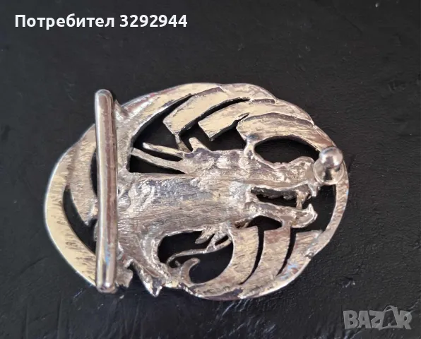 Брошки, снимка 11 - Колиета, медальони, синджири - 48087857