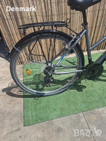 Дамски велосипед 28 цола , снимка 2 - Велосипеди - 50716394